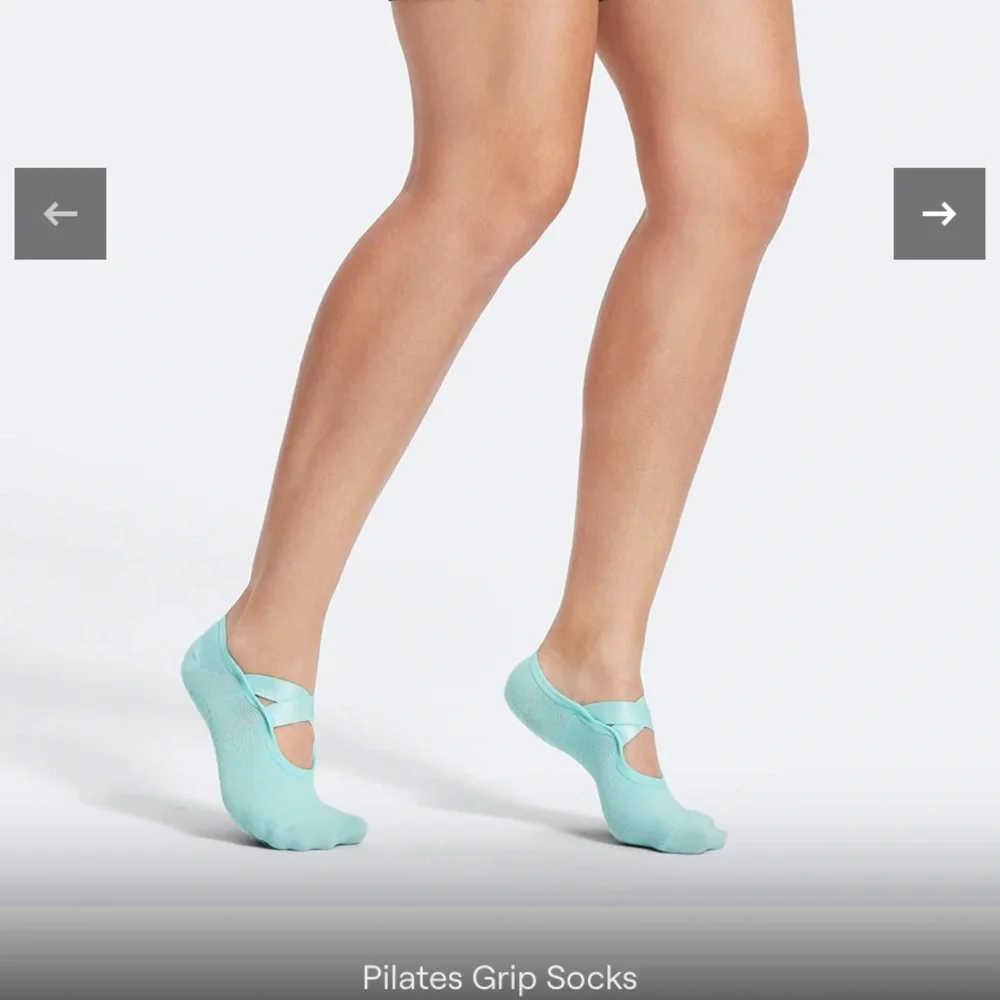 NWT Better Me Pilates Grip Socks‎ in subtle mint